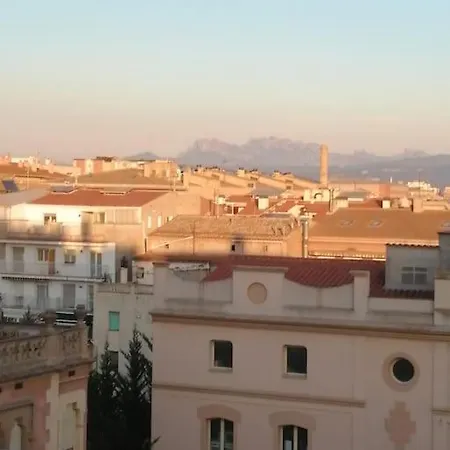 Pis Amb Grans Vistes A Montserrat Igualada Exterior foto